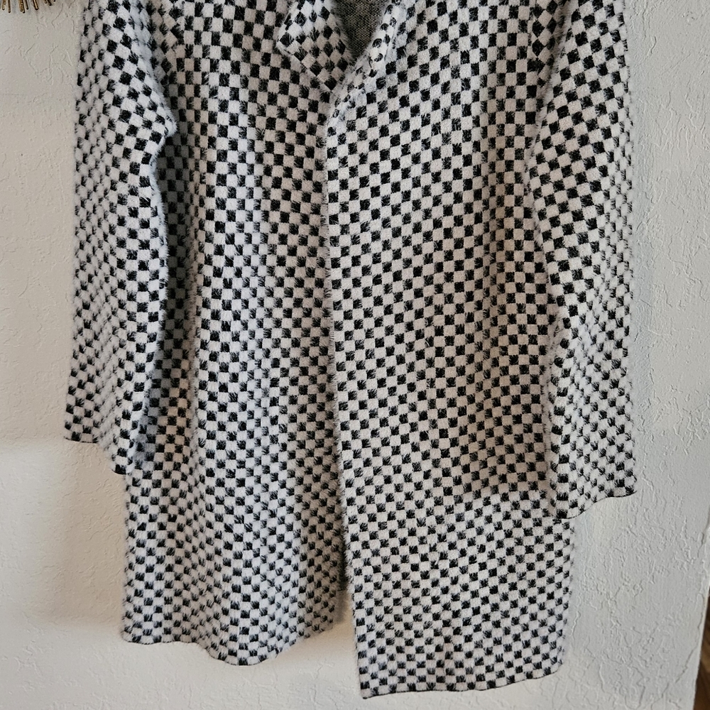 Liverpool Black and White Checkered Cardigan - Picture 4 of 5